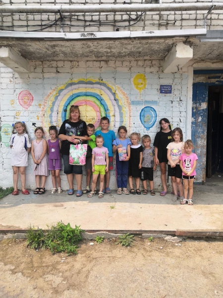 "Лето красное"