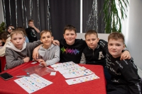 "Языки такие разные, но все люди в мире хотят одного: дружить и общаться!"