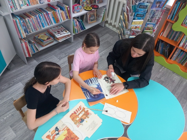 "Будь здорова, книжка"