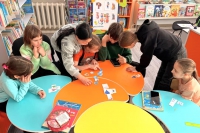 14 февраля в нашей библиотеке было шумно и весело! Для ребят из клуба &laquo;Всезнайки&raquo; прошла сказочная экспедиция &laquo;Угадай героя&raquo;