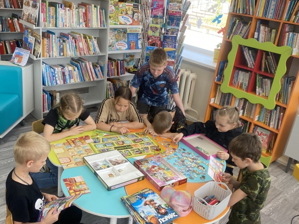 "Игротека в библиотеке"